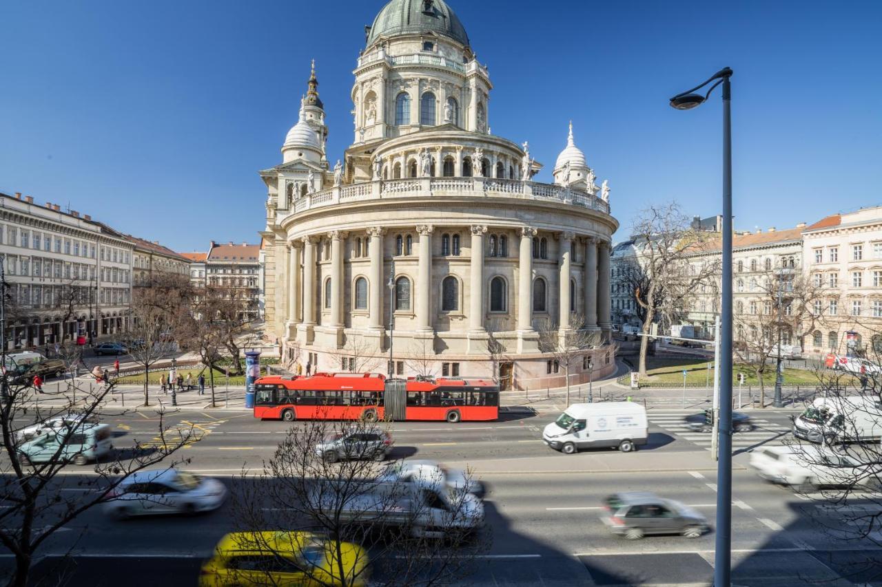 Basilica And Castle View Luxury Suite, Free Parking Reservation Needed Budapest Exterior photo