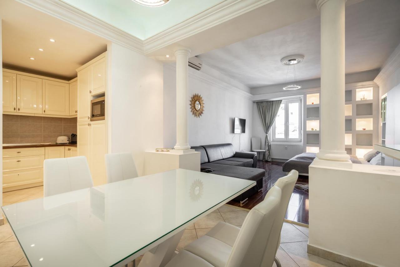 Basilica And Castle View Luxury Suite, Free Parking Reservation Needed Budapest Exterior photo