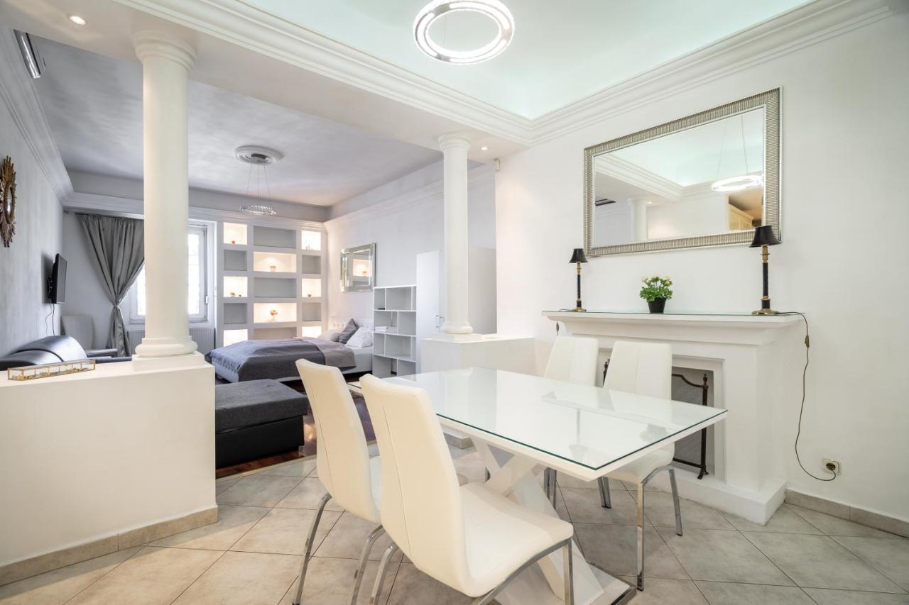 Basilica And Castle View Luxury Suite, Free Parking Reservation Needed Budapest Exterior photo